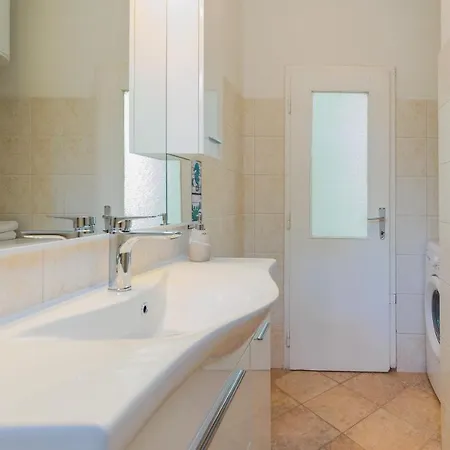 Toni Apartamento Zadar